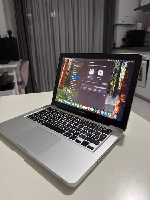 MacBook Pro 13 2012 16GB RAM 750 GB Dual Boot macOS + Windows 10