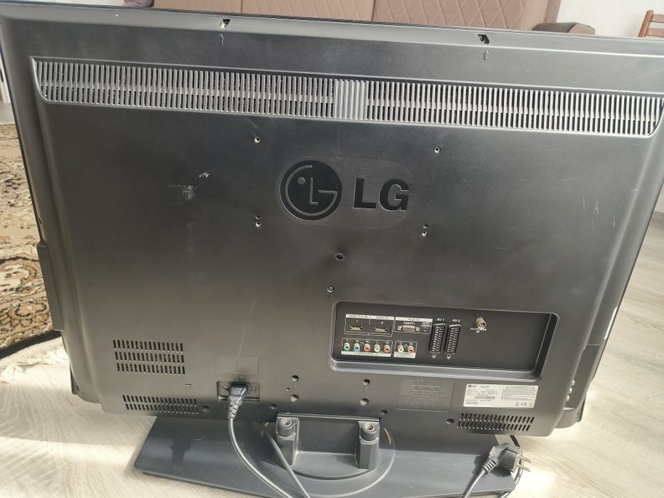 Продам телевизор