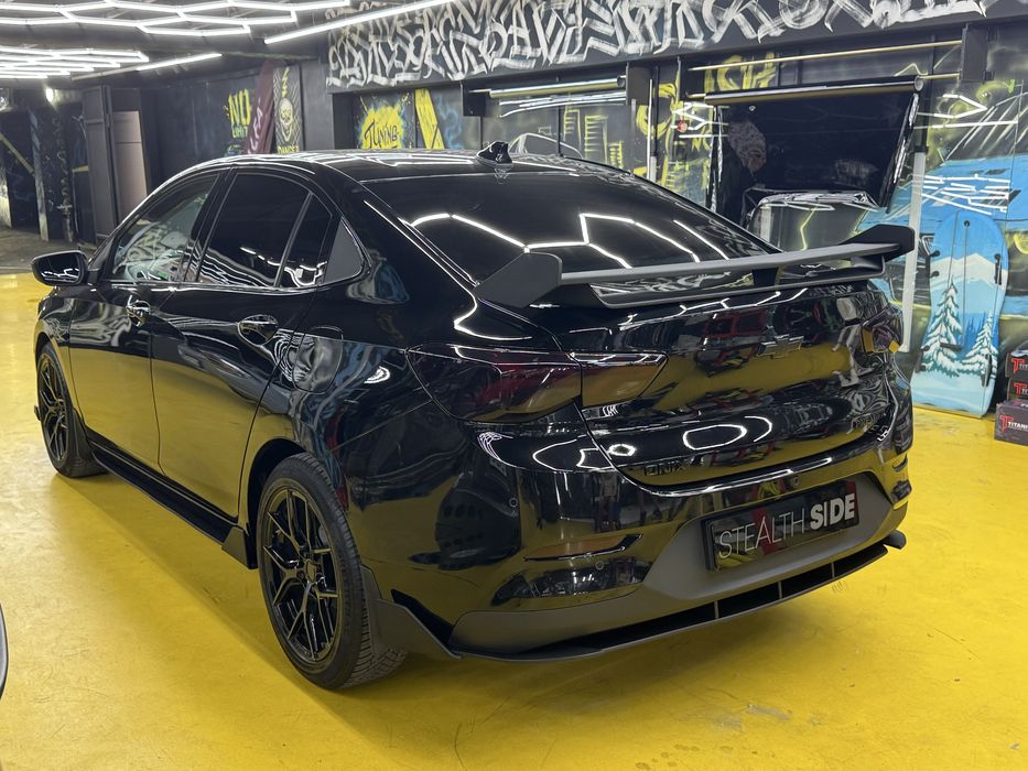 Onix Spoiler Индивидуал (Чёрный Матовый)