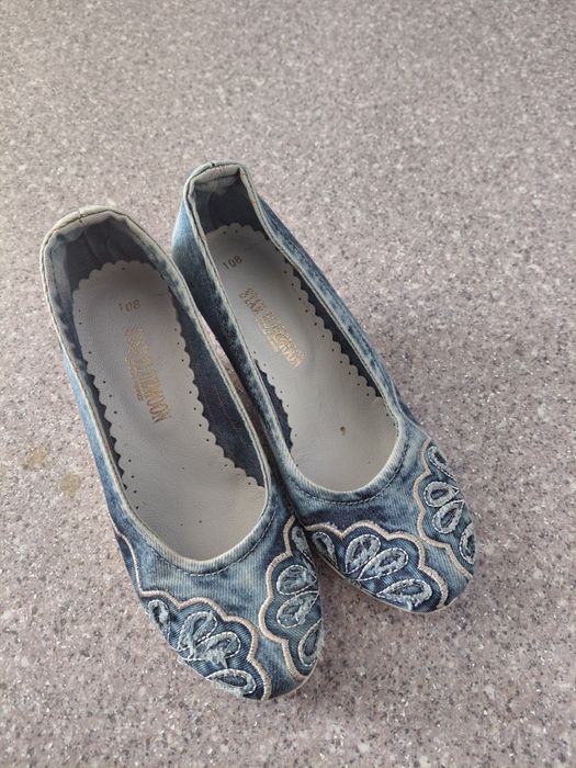 Продам джинсовые туфли