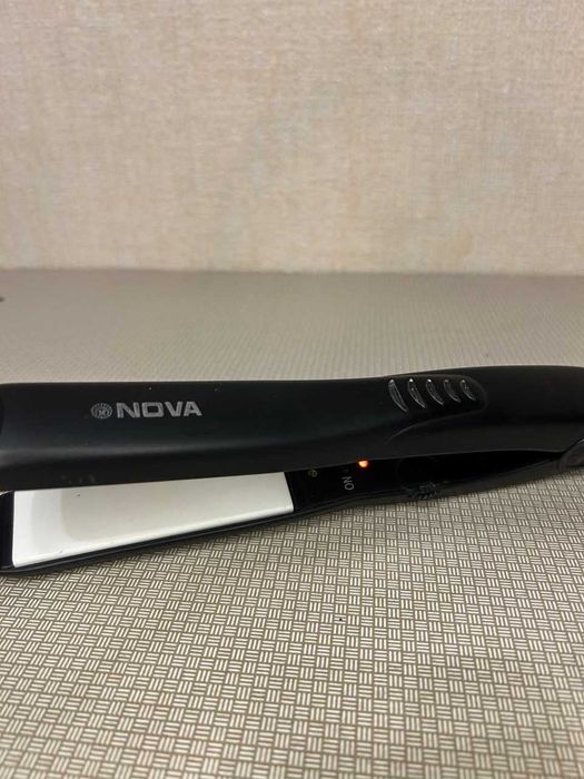 Плойка конусная новая 100 000 сум | Утюжок для волос Nova 100 000 сум