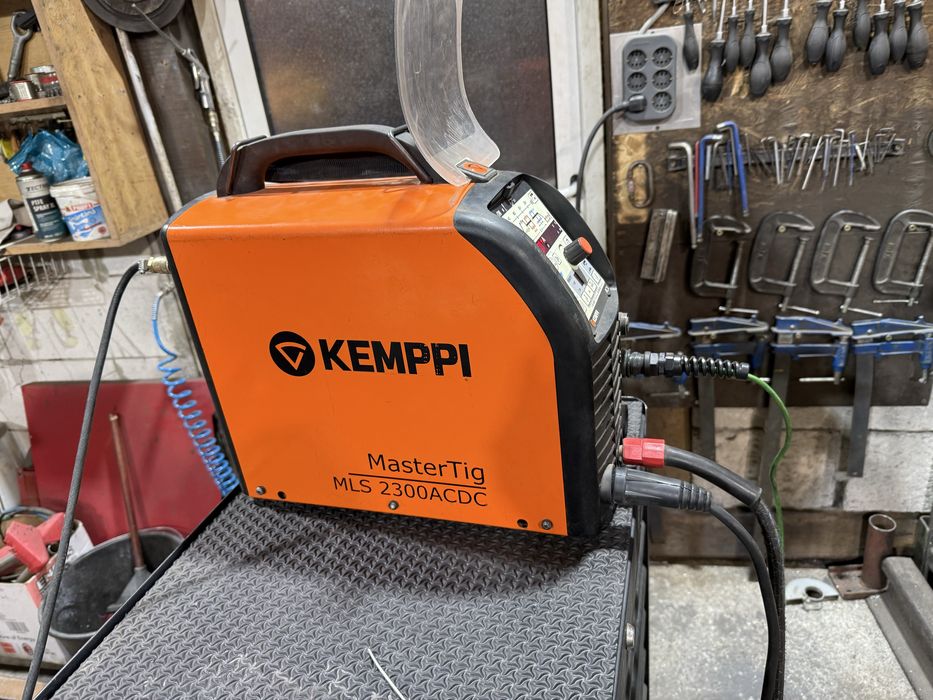 Aparat de sudura Kemppi AC/DC monofazic.