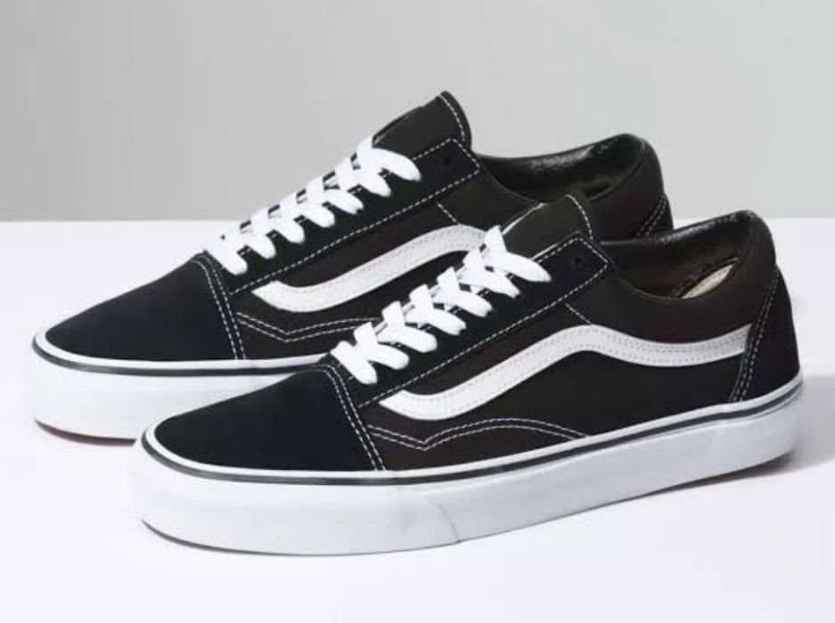 Распродажа!!! Кроссовки VANS черные