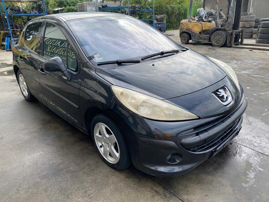 dezmembrez peugeot 207,  1.4 cod motor DV4TD/hayon 207/usi fata 207