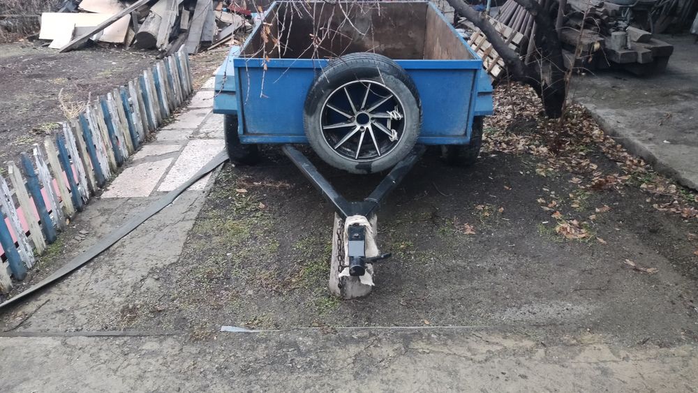 Продам прицеп легковой