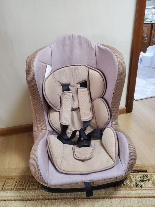 Продам автокресло