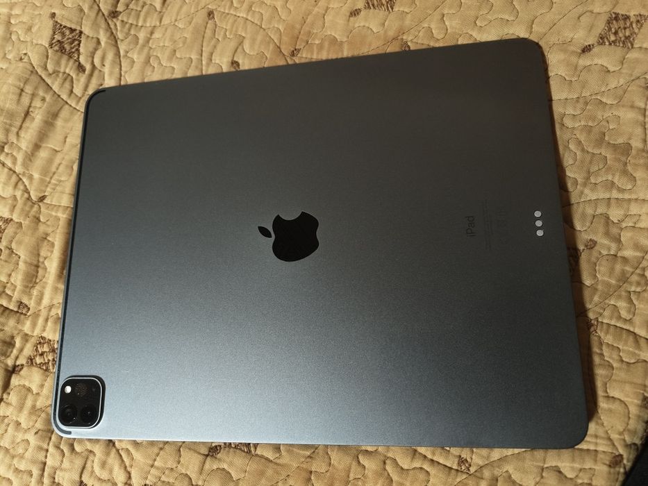 Ipad pro 12.9 5th 1 TB