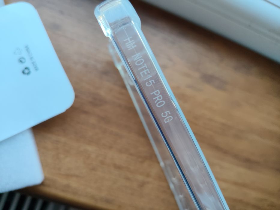 Vând husa Xioami Redmi note 15 pro 5 G