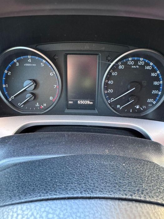 Продам автомобиль Тойота RAV-4