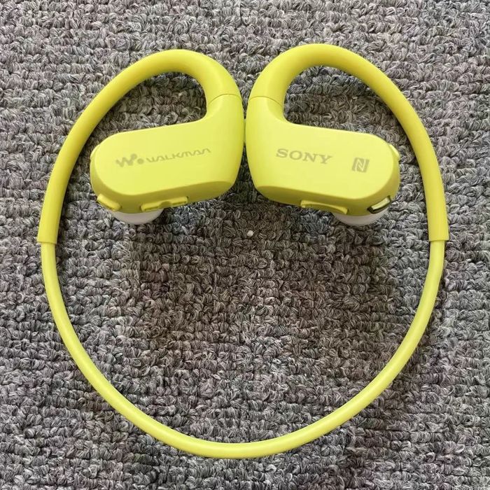 Продам наушники Sony  отличном состоянии