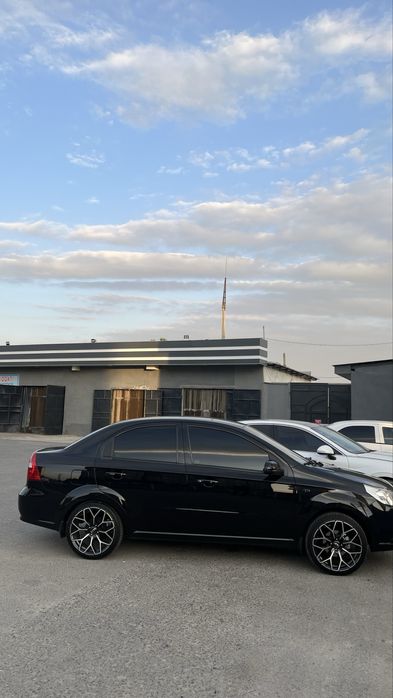 Diska balon r17 ideal holatda