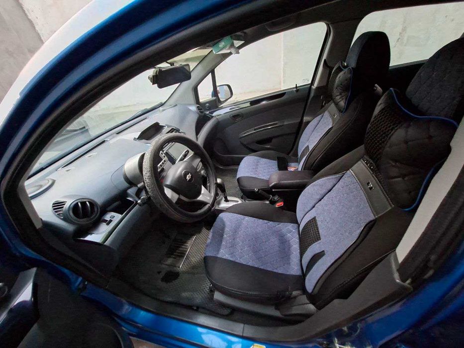 Продаётся Spark ( синий )