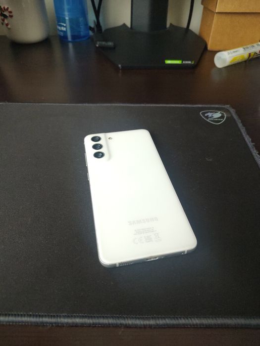 Смартфон Samsung Galaxy S21 FE, 128GB, 6GB RAM, 5G,