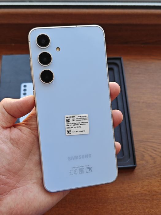 Samsung S24 128Gb 5G идеальный