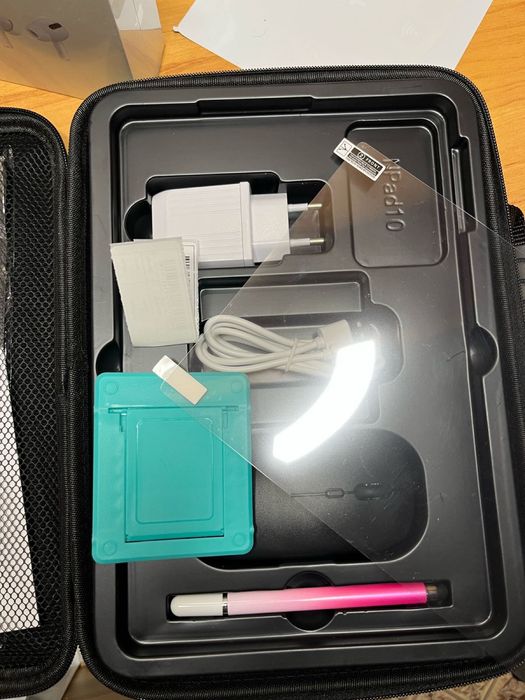 Планшет новый 37000 тг