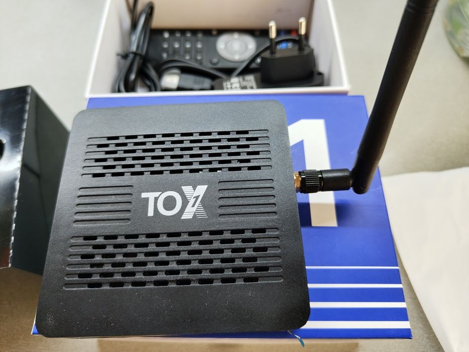 Android Tv box Tox 1