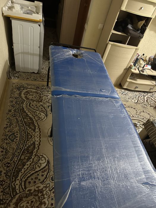 Продается кушетка!!!