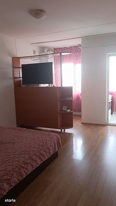 Garsoniera / Mansarda / Ostroveni /