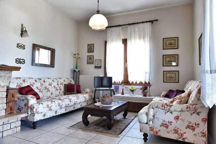 Дава се под наем Къща в с. Марково, Област Пловдив - 110 кв.м за 413.1 € - Снимка #7