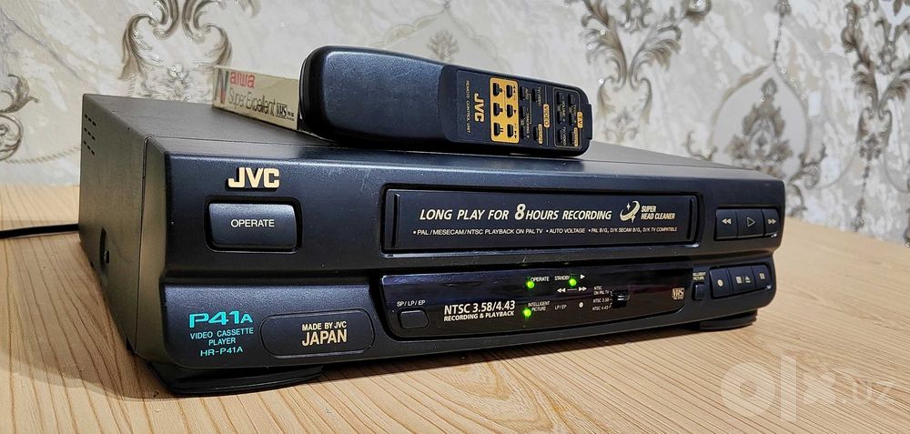 видеомагнитафон JVC