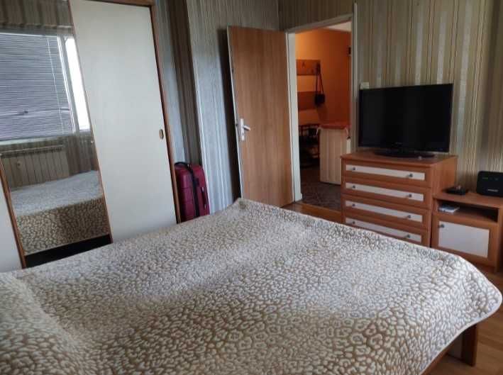 Дава се под наем Тристаен апартамент в София, Център - 68 кв.м за 500 € - Снимка #4