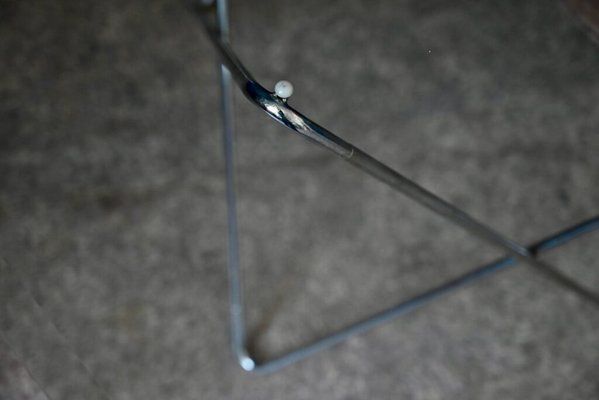 Masă vintage cu picioare Eiffel și blat hexagonal din sticlă teșită, a