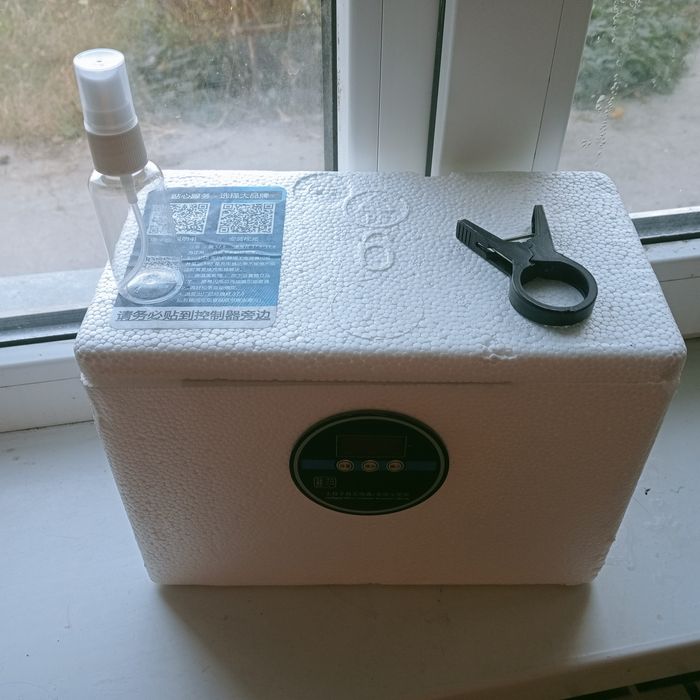 Инкубатор для куриц