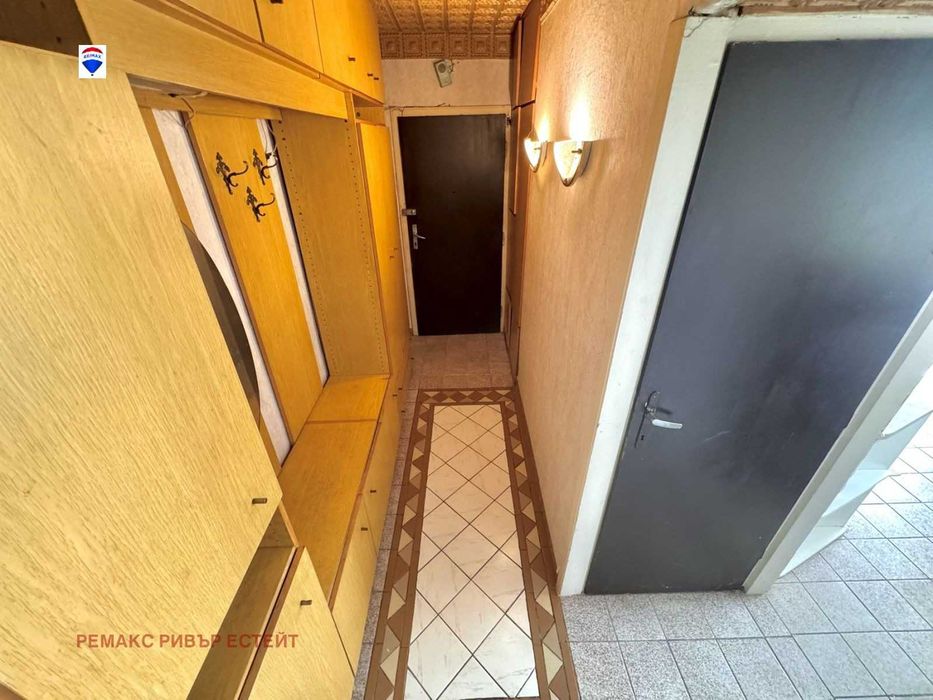 Продава се Тристаен апартамент в Русе, Здравец Изток - 80 кв.м за 1287 €/кв.м - Снимка #9