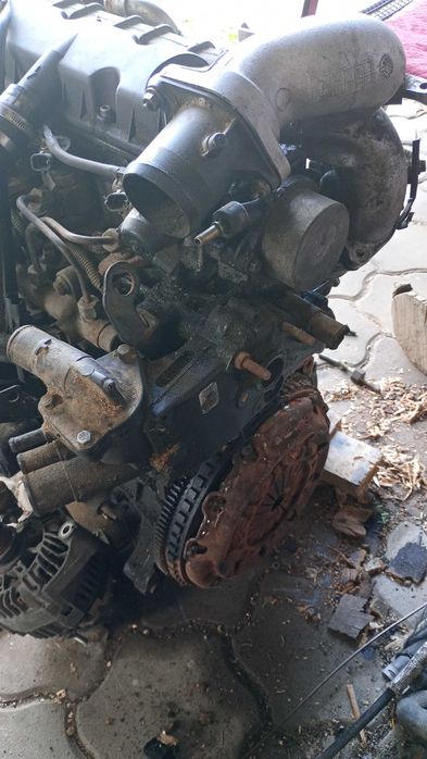 Vând motor complet Peugeot 307