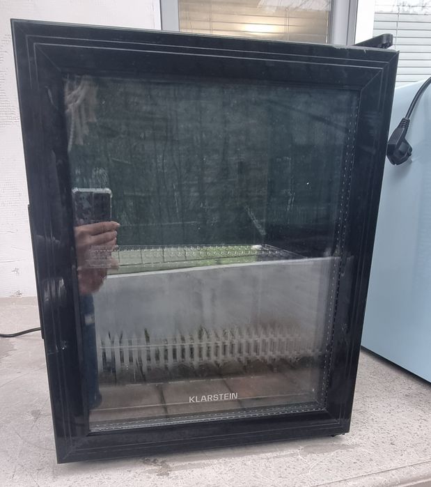 Мини Хладилна витрина Klarstein 23L