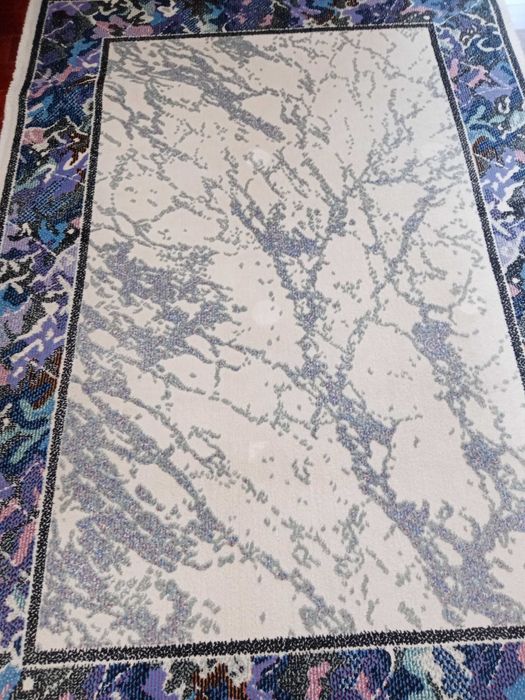 Белгийски килим, акрил