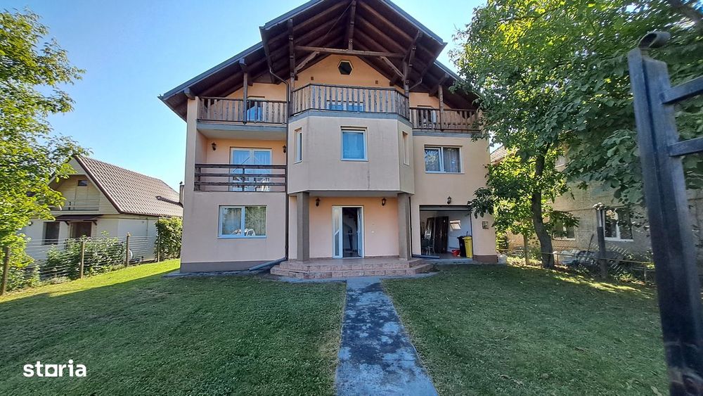 Casă cu  teren 1.745mp,  de vânzare în Săcălășeni, Maramureș