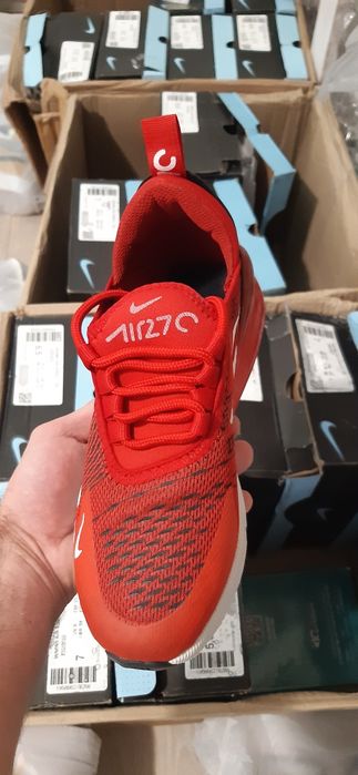 Nike Air Max 270 – rosu