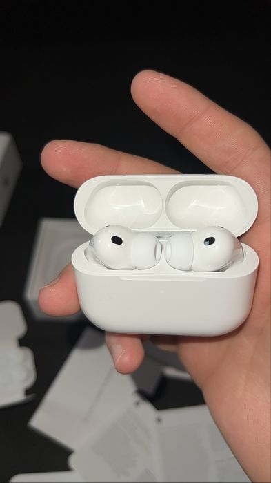 Airpods 3 pro putin folosite stare buna