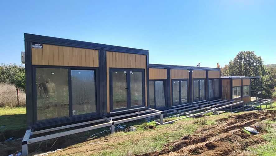 Casa Modulara, Garaje Auto si Containere din structura metalica si panou sandwich termoizolant