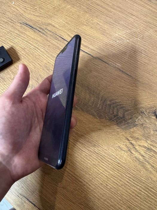 Huawei P20 Lite 4GB/64GB – Grade A, Отлично състояние!