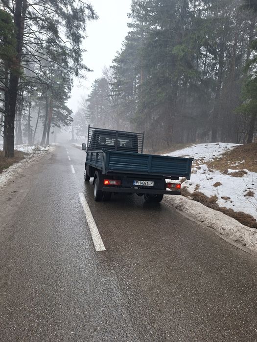 Vând Mercedes Sprinter