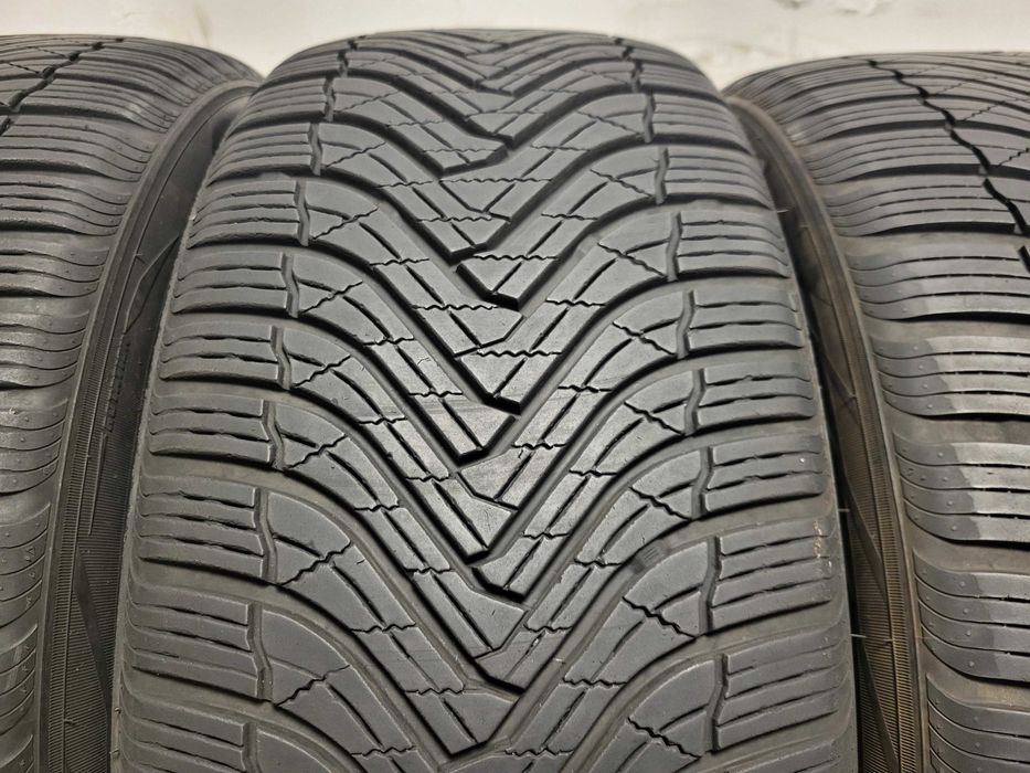 235/45/20 и 255/40/20 Gripmax / спорт пакет