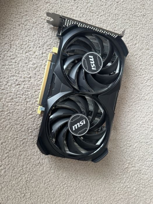 Продам GeForce RTX 4060 Ti