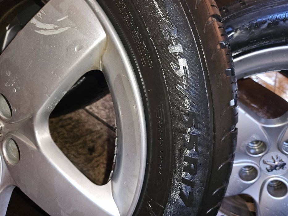 Оригинални джанти с нови сезонни гуми за Пежо 17 “ цола 5х108