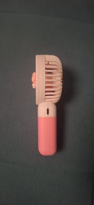 Ventilator mic roz