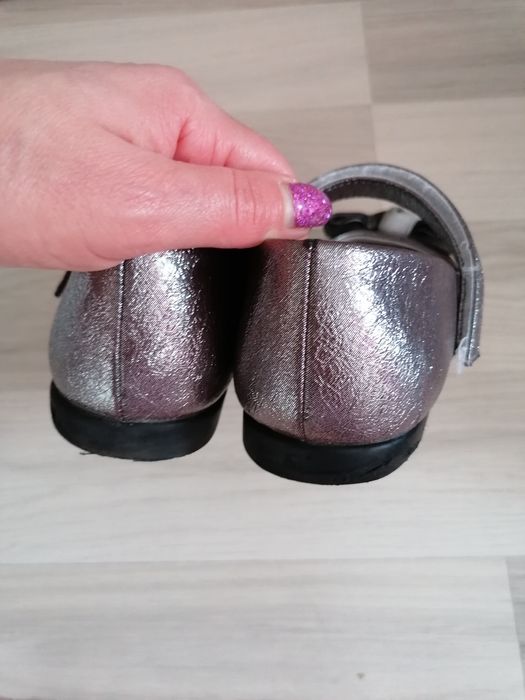 Официални обувки за момиче