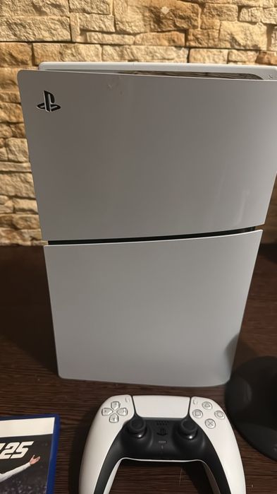 PS5-SILM cu disc 825GB