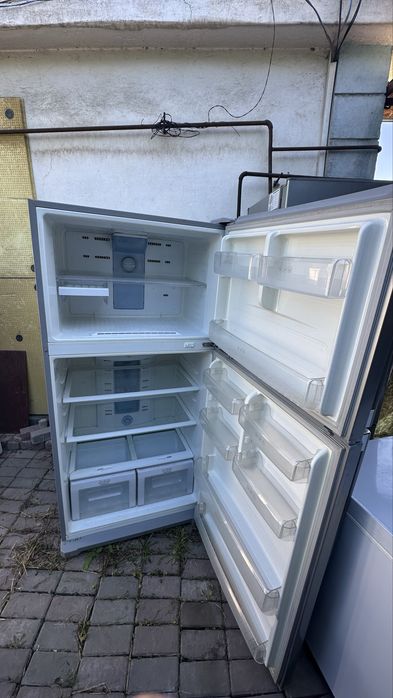 Месяц гарантия..