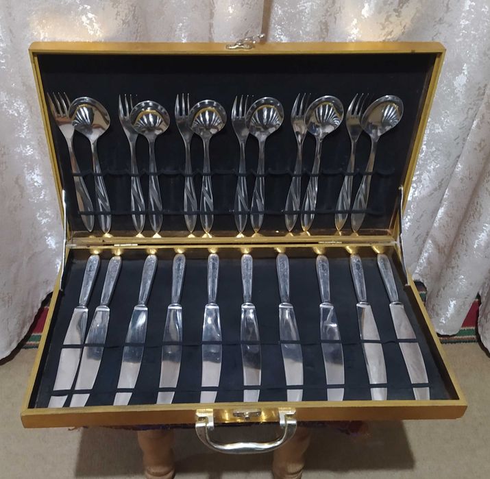 набор - ложки вилки ножи  из  ссср нержавейка