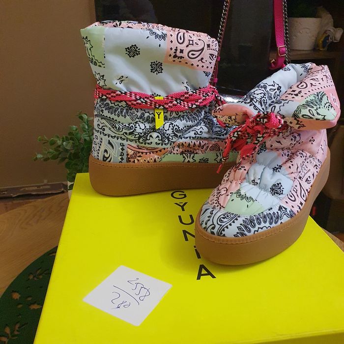 ghete dama nr.40 pana la glezna ,watterproof