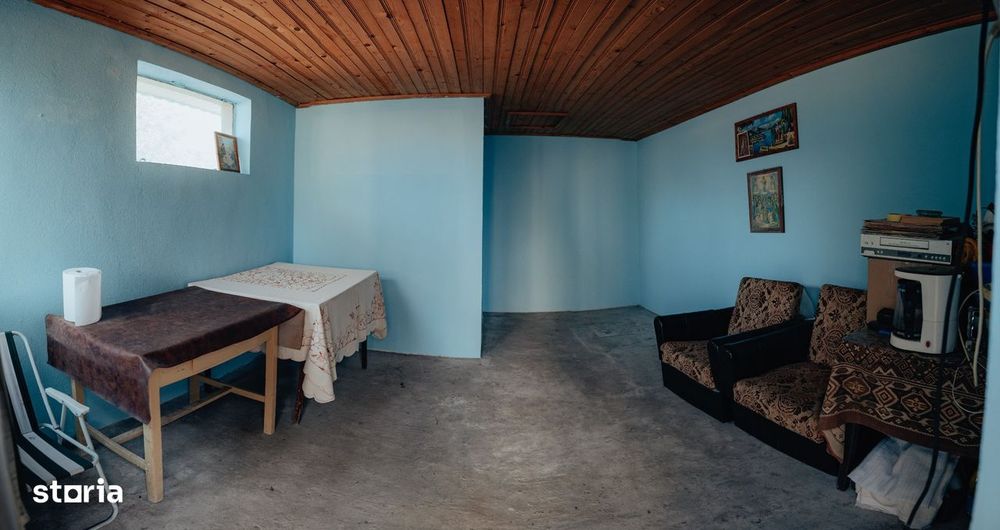 Casa renovata cu teren generos 1186 mp, inconjurata de padure