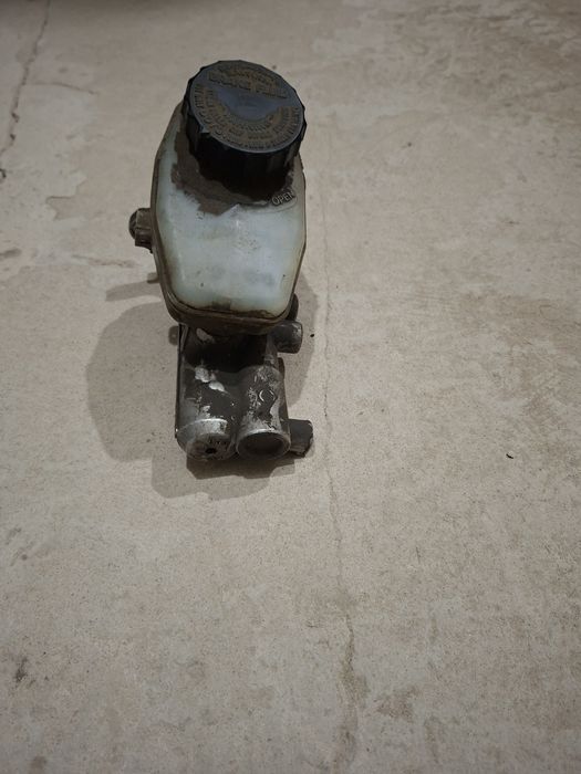 Тормозной цилиндр тайота марк2