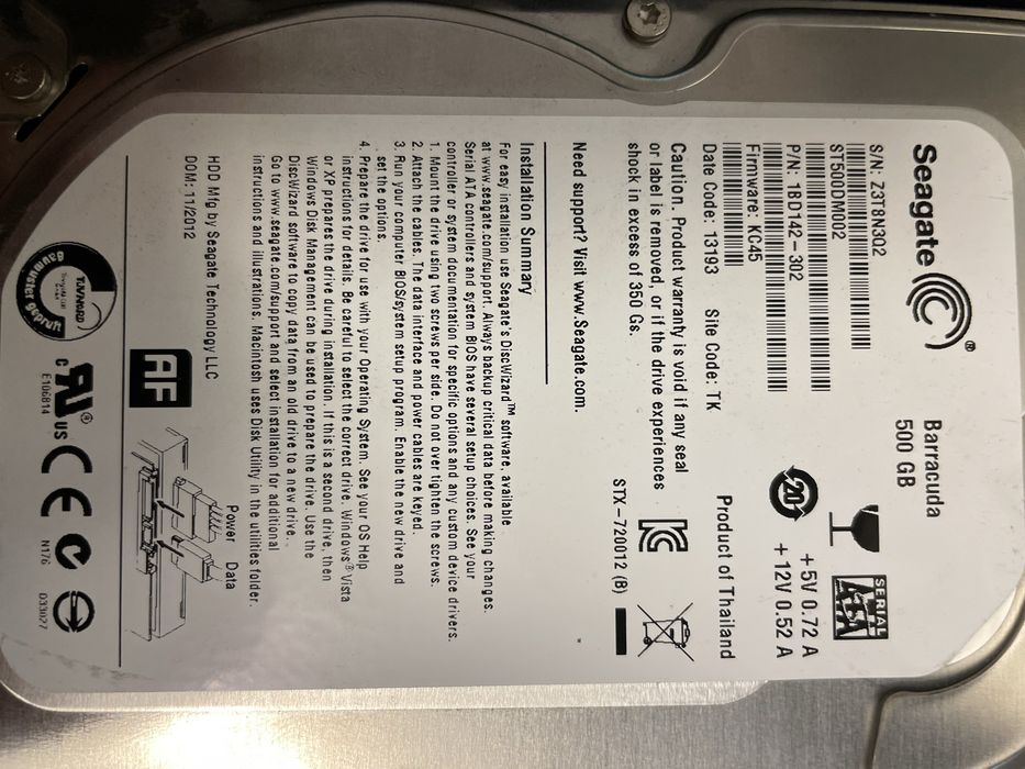 Lenovo m 90 core i 5 8 GB ram