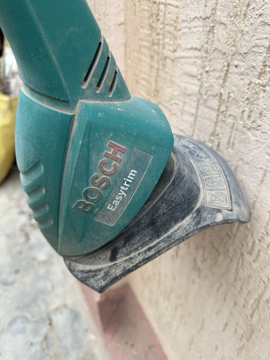 Продам газонокосилку Бош